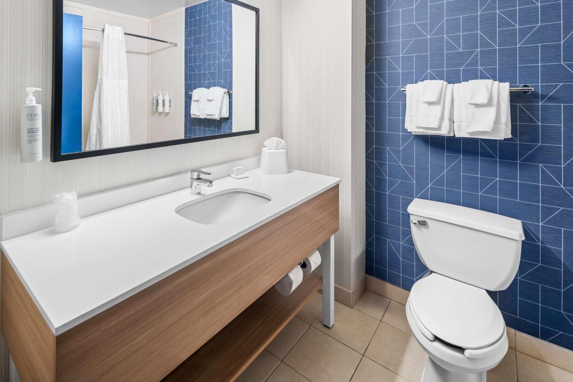 Spark By Hilton Woodbridge Luaran gambar