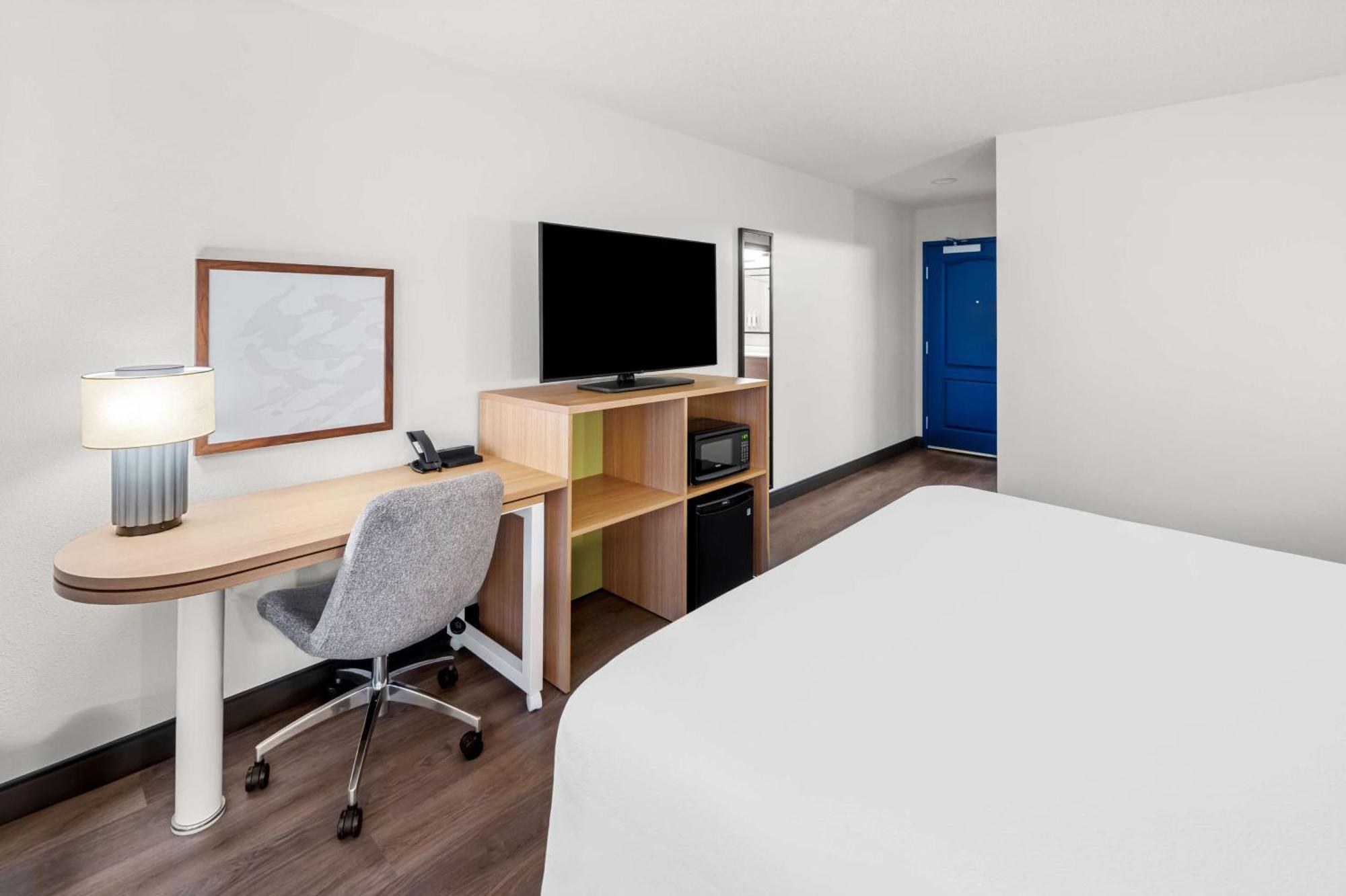 Spark By Hilton Woodbridge Luaran gambar
