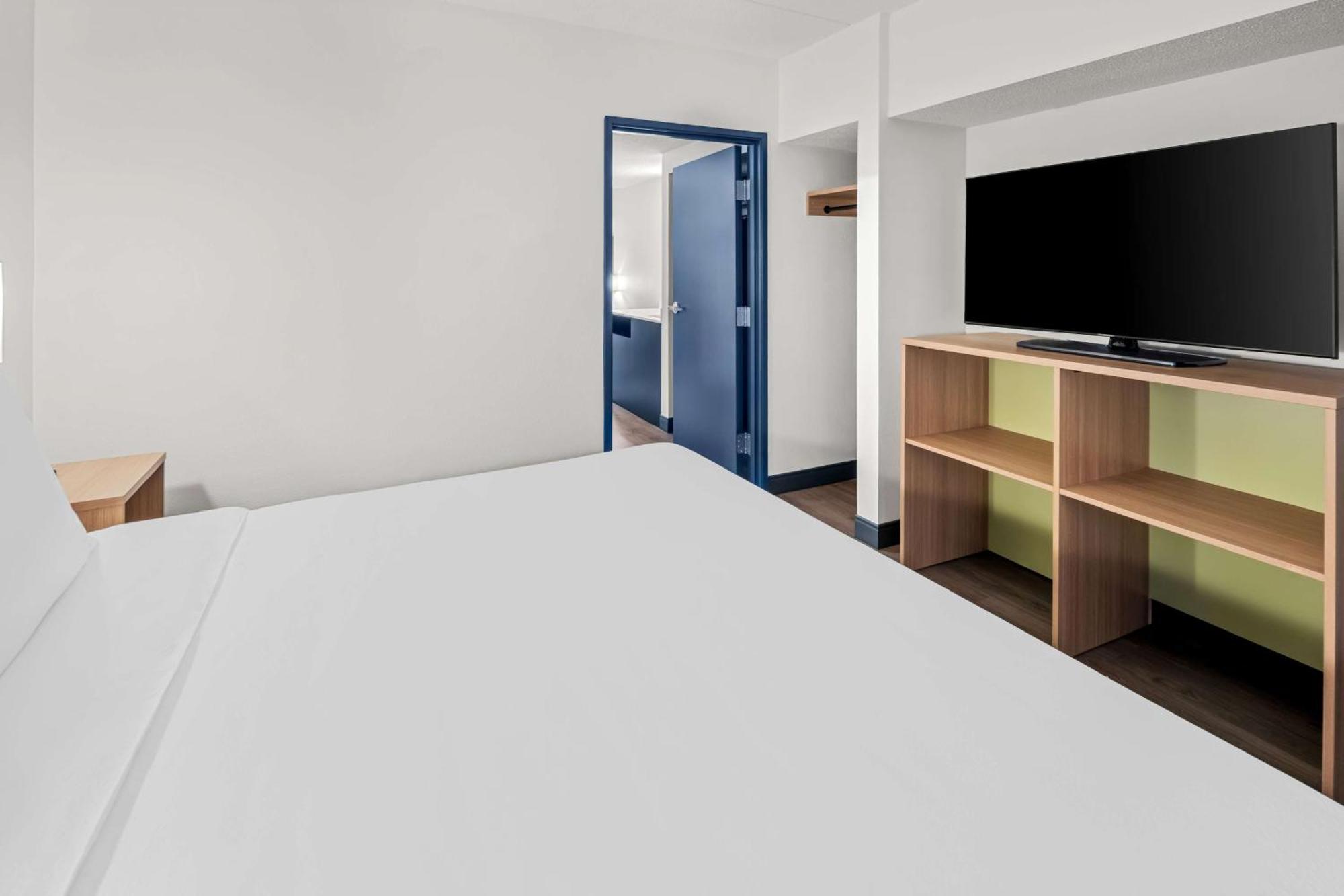 Spark By Hilton Woodbridge Luaran gambar