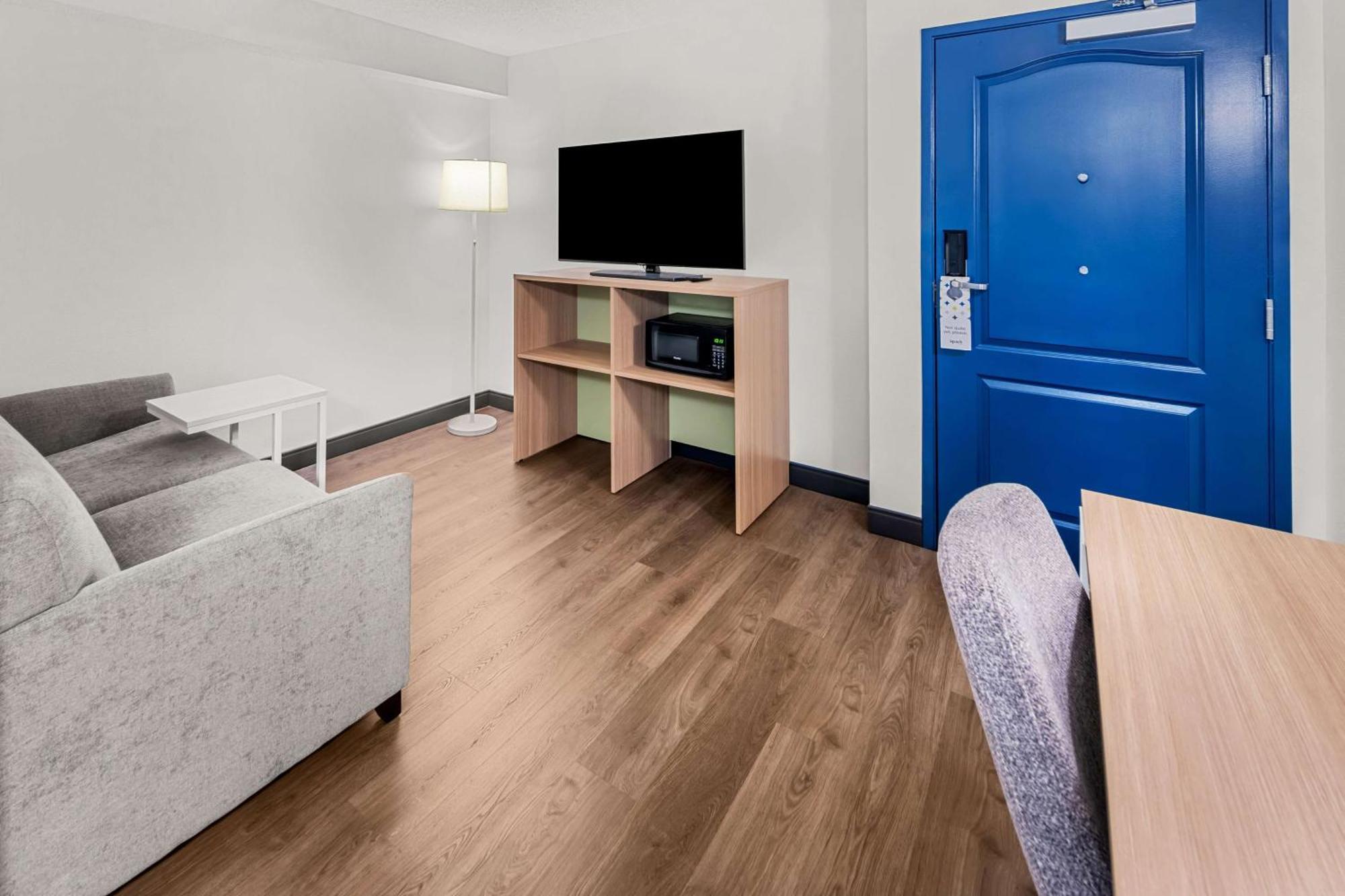 Spark By Hilton Woodbridge Luaran gambar